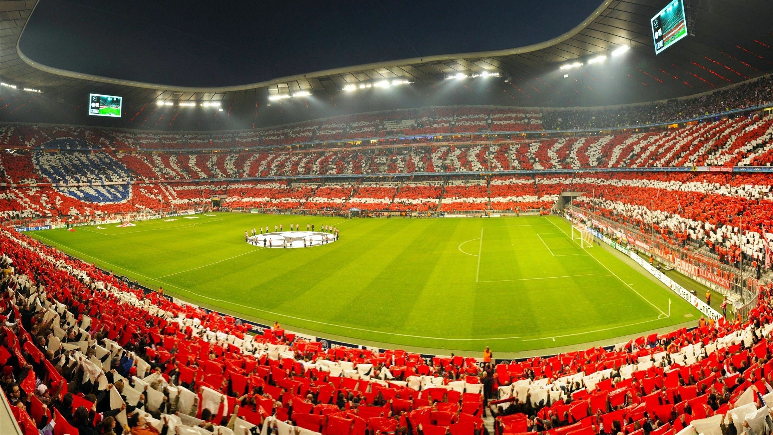 德甲超级战役:攻势凌厉,防守坚如铁墙,德甲经典比赛